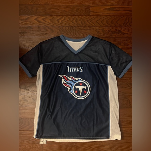NFL Other - Adult Medium Titans Reversible Flag Football Jersey
